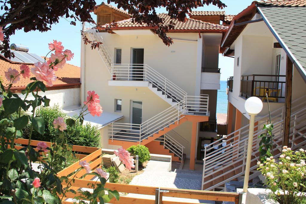 Star Beach Resort - Makrygialos Beachfront Nests Extérieur photo