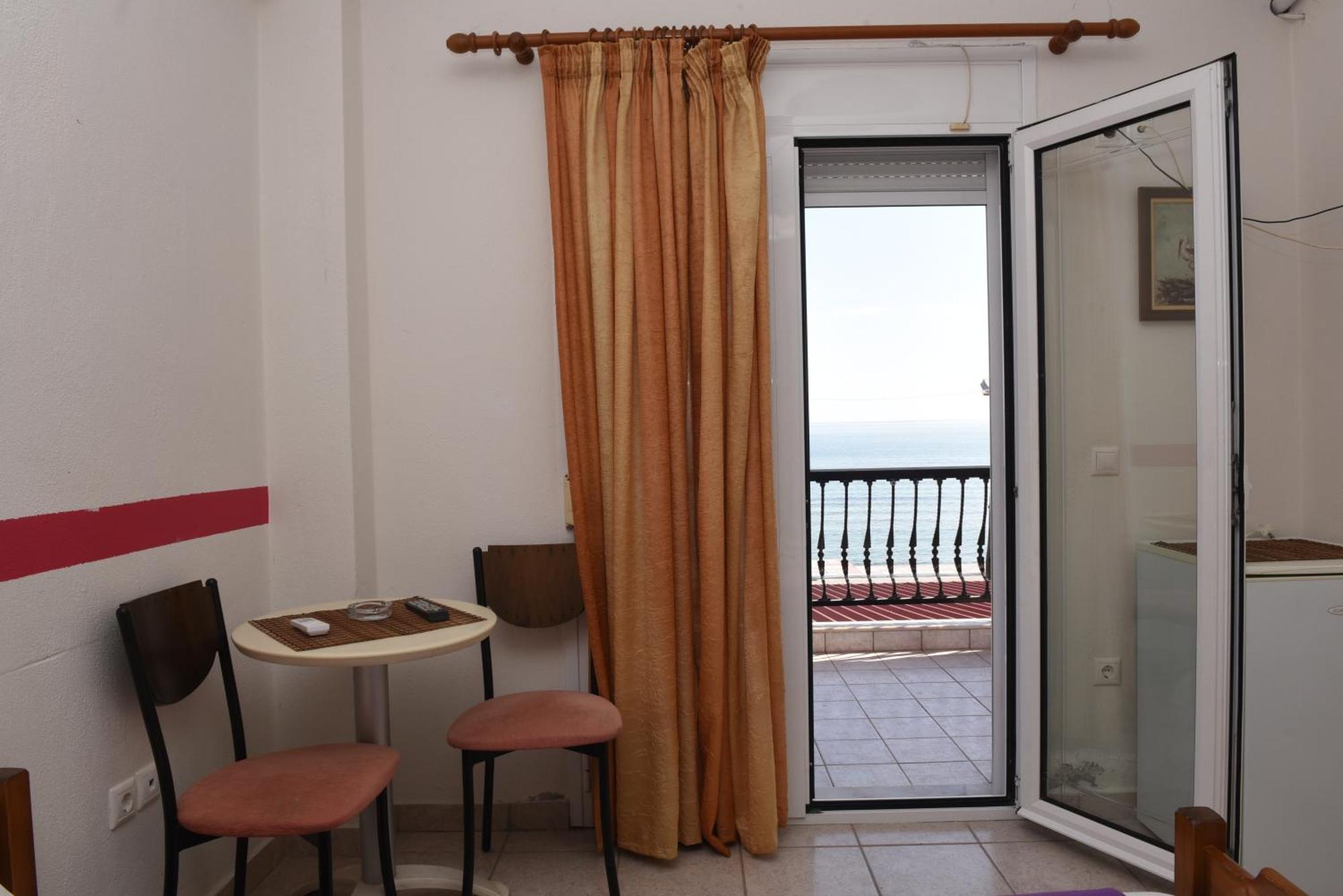 Star Beach Resort - Makrygialos Beachfront Nests Extérieur photo