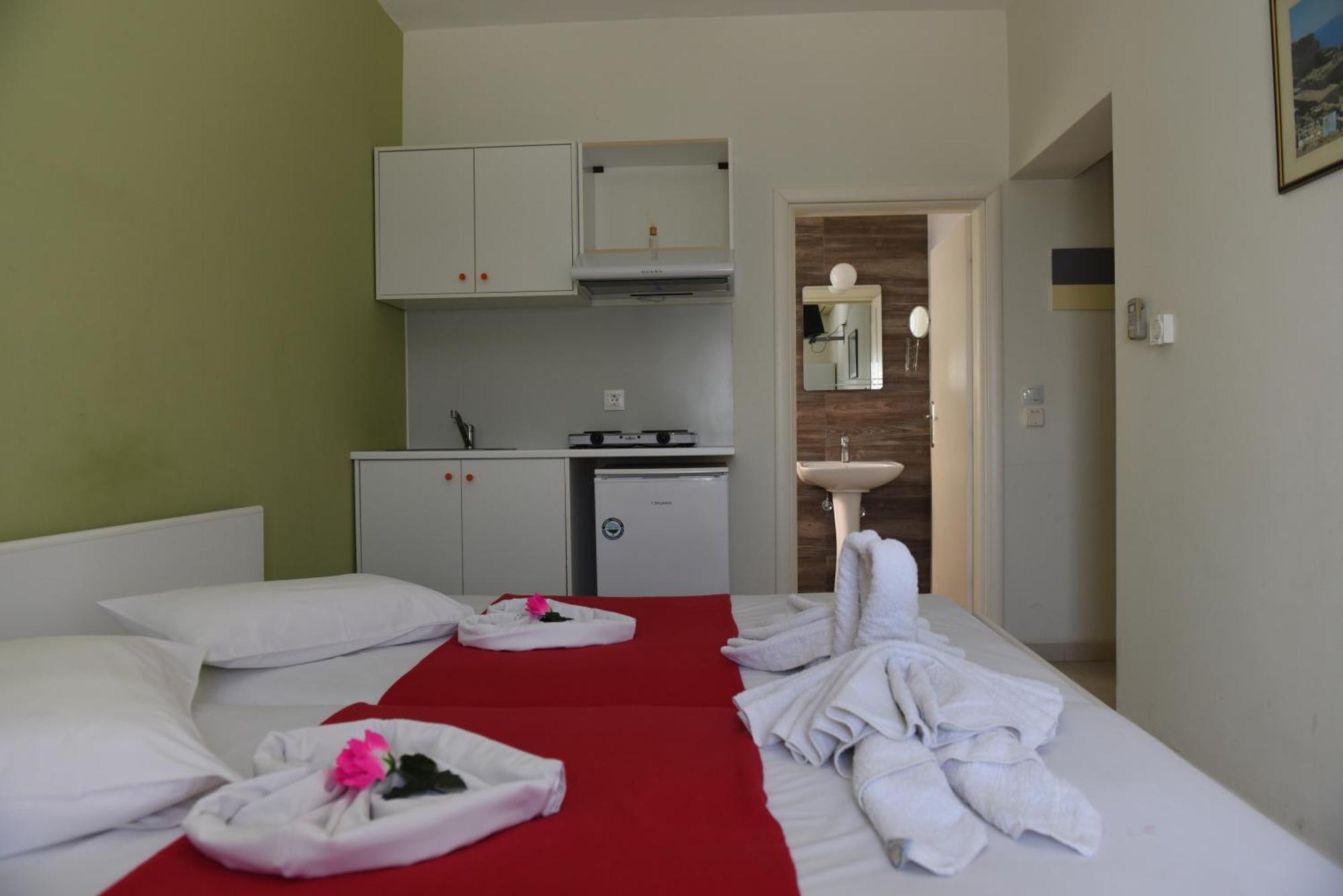 Star Beach Resort - Makrygialos Beachfront Nests Extérieur photo
